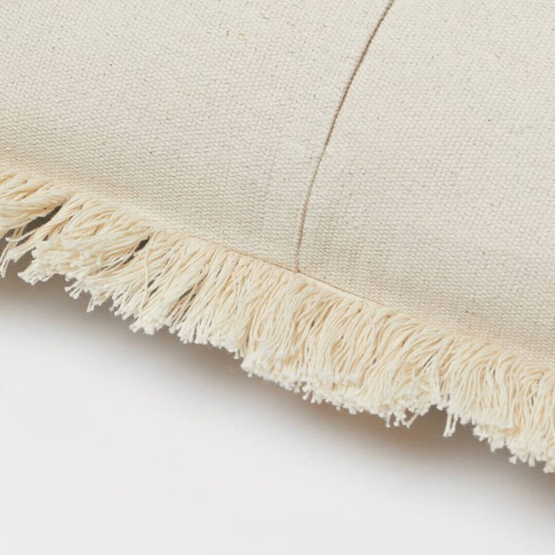 Cushion Cover with Fringe - Imagen 3